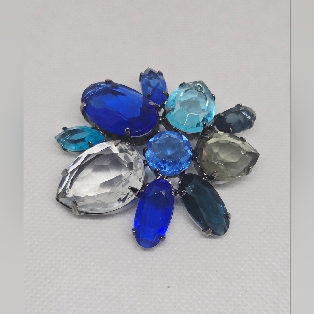 Statement Blue Crystal Cluster Brooch Silver Tone Faceted Cocktail Brooch